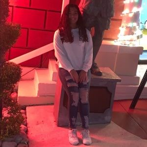 Meet your Posher, Sarai